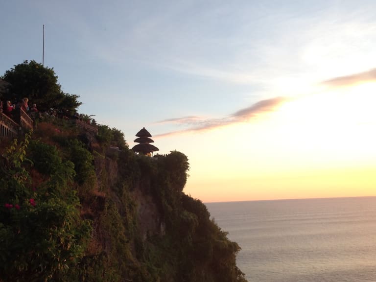 울루와뚜 사원 발리|©www BALI .com