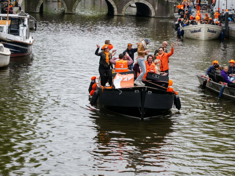 Kajakfahren in Amsterdam| ©Vera Izrailit