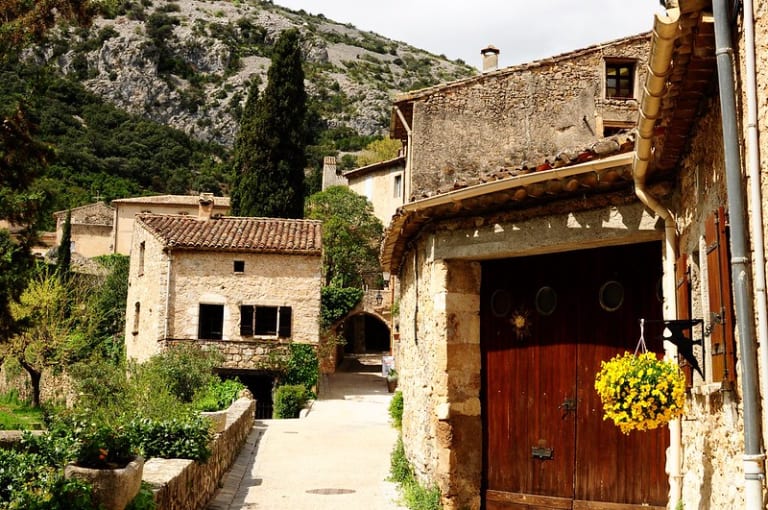 Saint-Guilhem-le-Désert| ©Milena