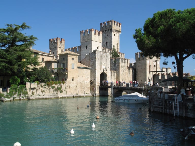 Castillo de Sirmione | ©Manfred Heyde.