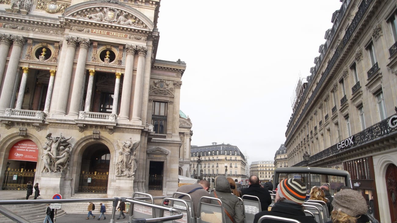 Os melhores ônibus Hop-on Hop-off em Paris