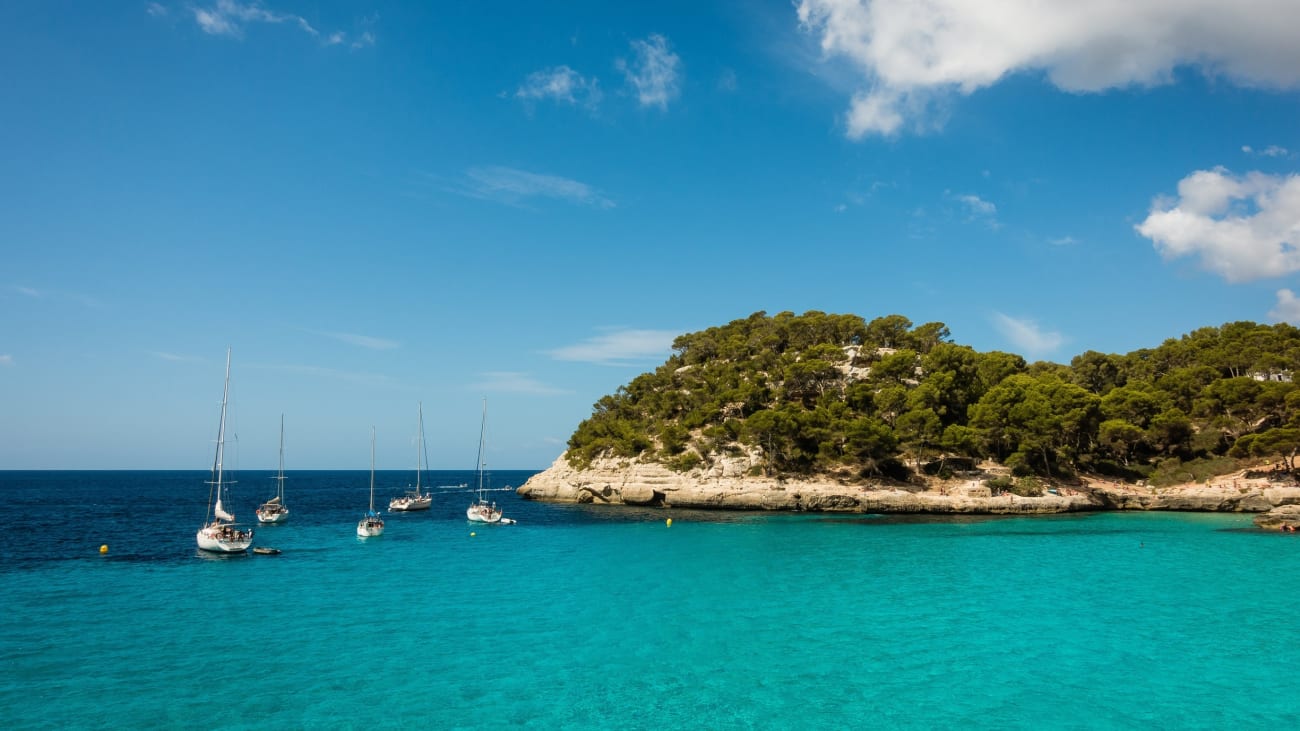 Cala Mitjana em Minorca