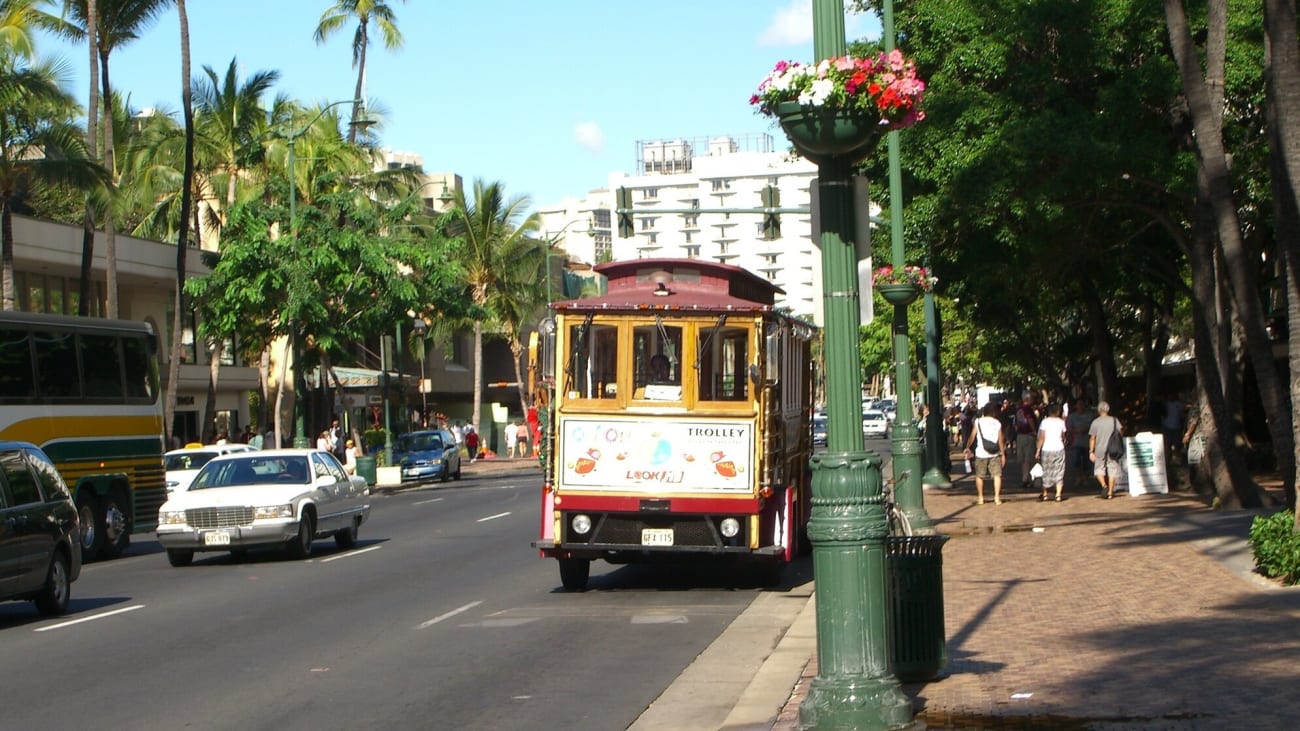 Los mejores buses turísticos de Oahu