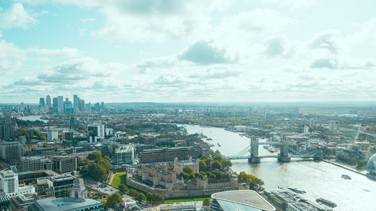 Londen in oktober: aanbevelingen en tips om van de stad te genieten