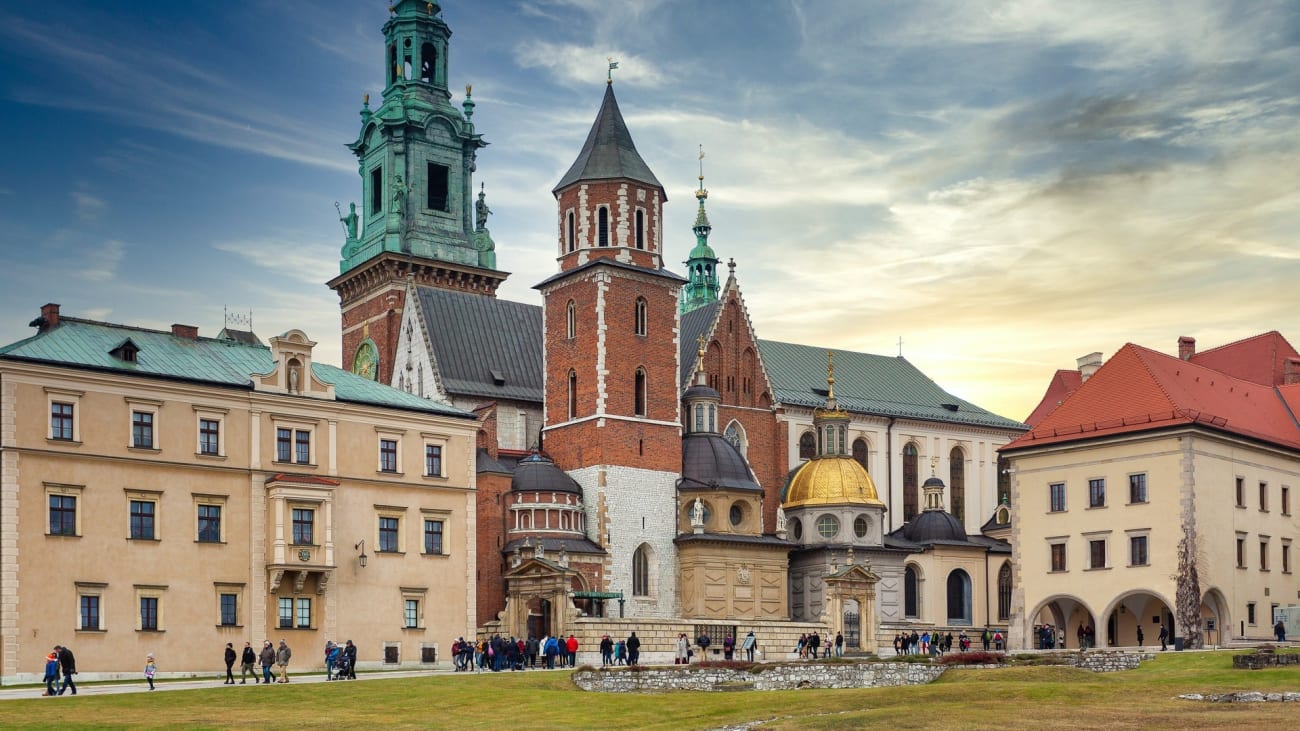 Krakow or Warsaw: which is better?