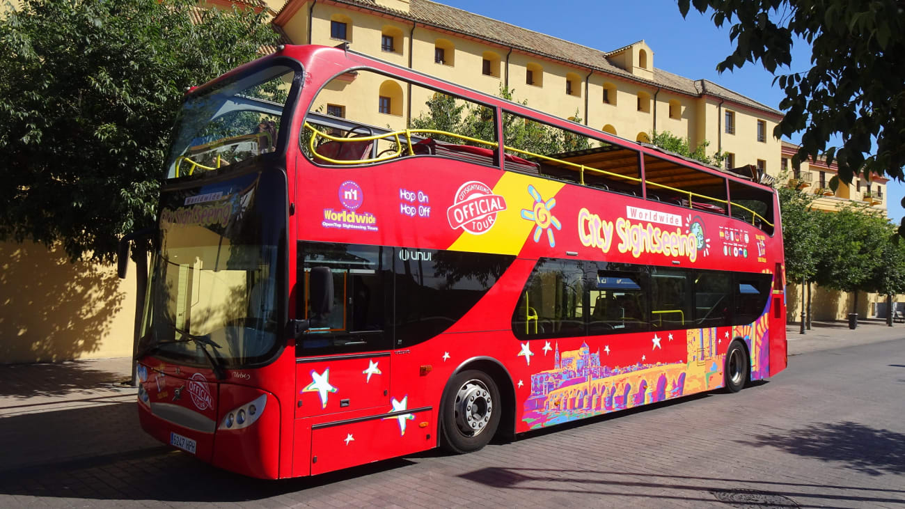 Córdoba: Hop-on-Hop-off-Touren