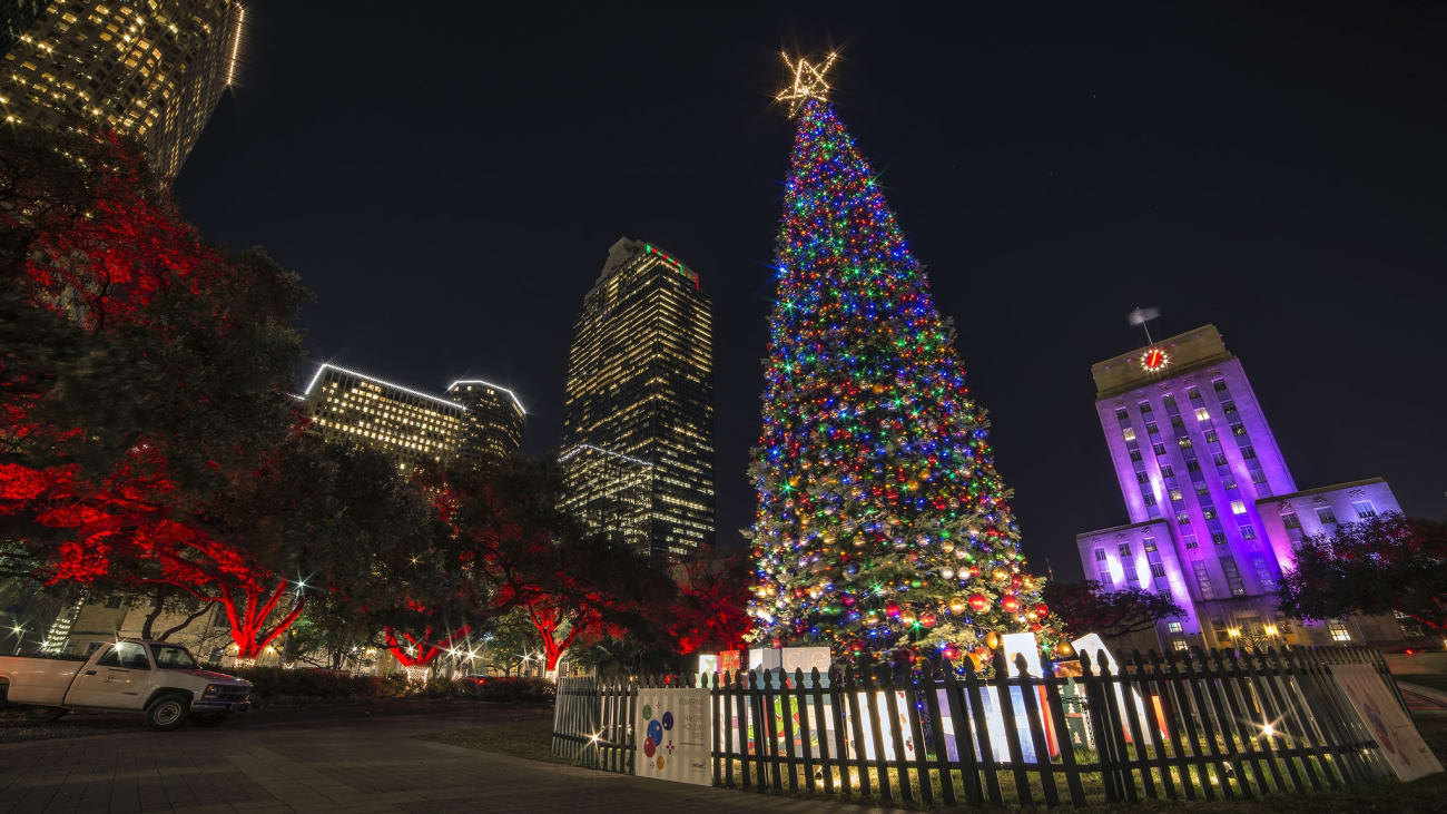 10 Things to do in Houston at Christmas