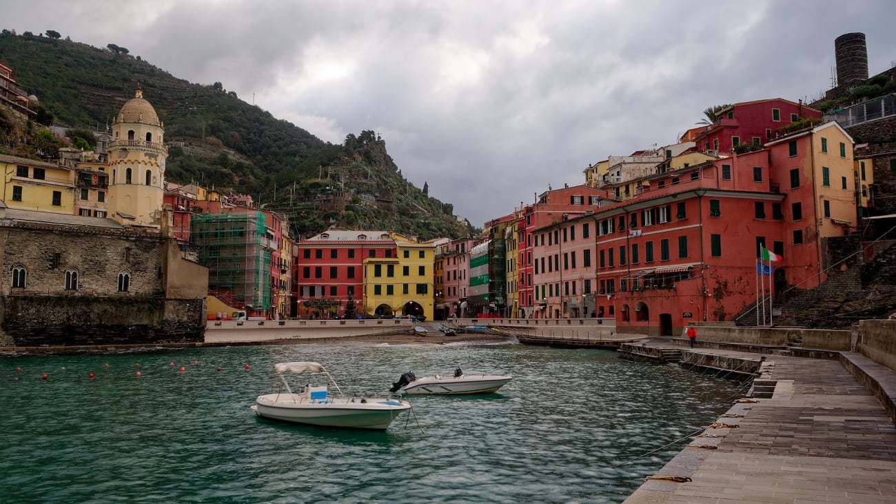 Tired of a dreary winter? Let photos of Italy's Cinque Terre