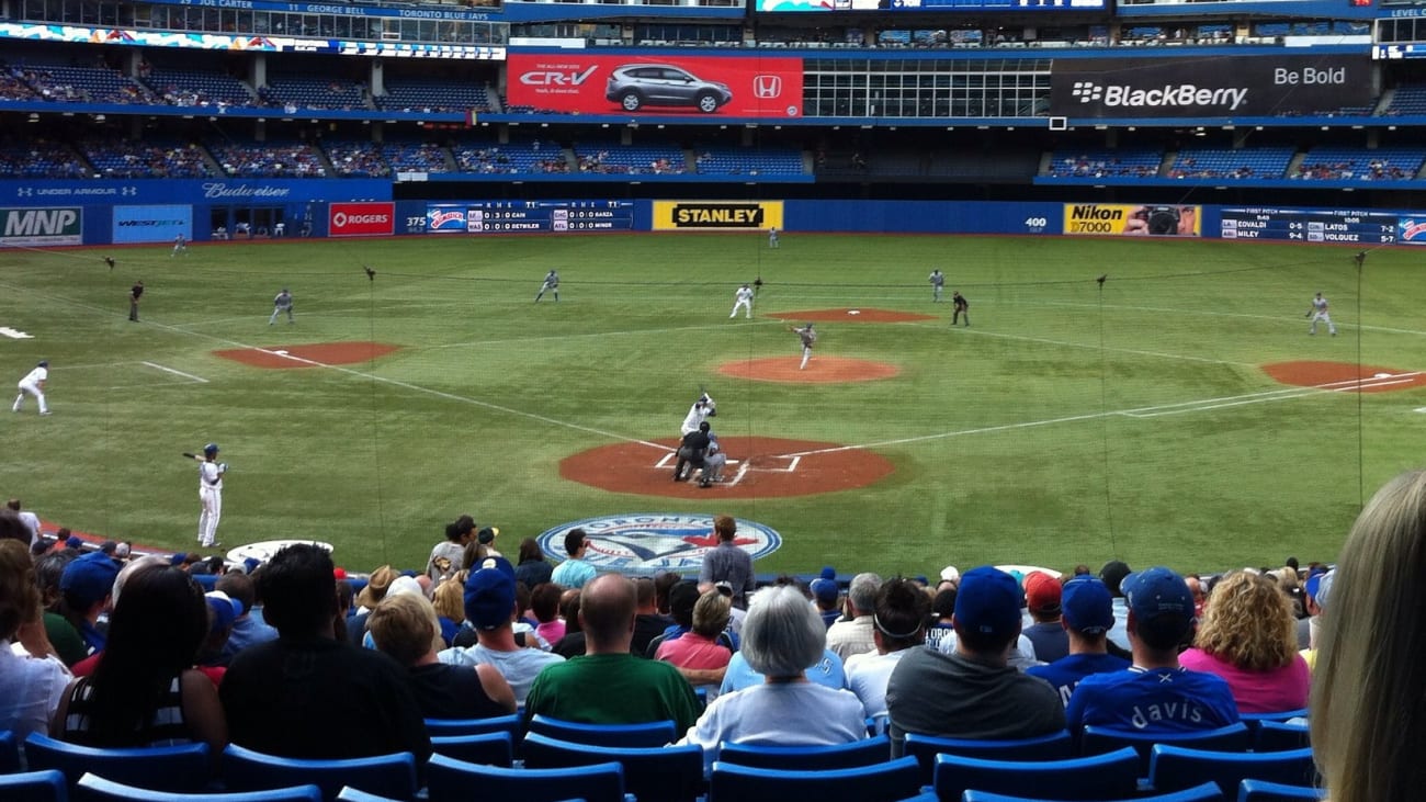 Tickets kopen voor een honkbalwedstrijd in Toronto