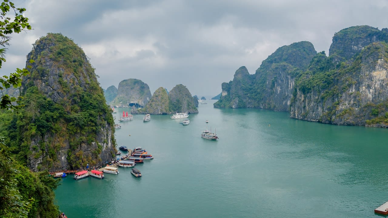 Hvordan Komme Seg til Halong Bay fra Hanoi