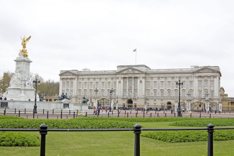 Buckingham Palace| ©Hellotickets