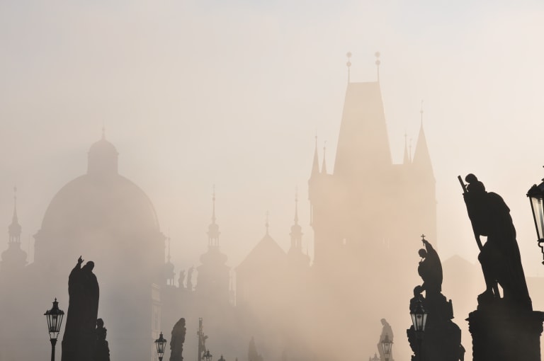 Praha auringonlaskun aikaan