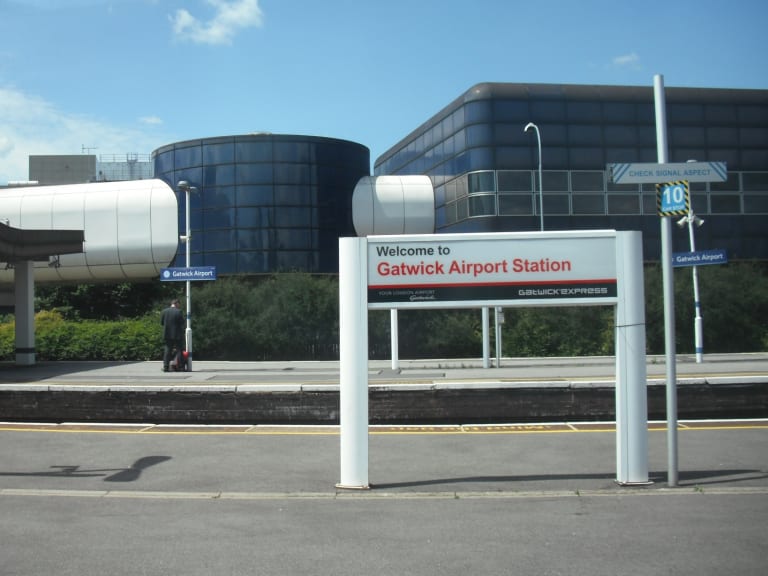 Gatwick Express platform, Gatwick Airport| ©Lucy Fisher