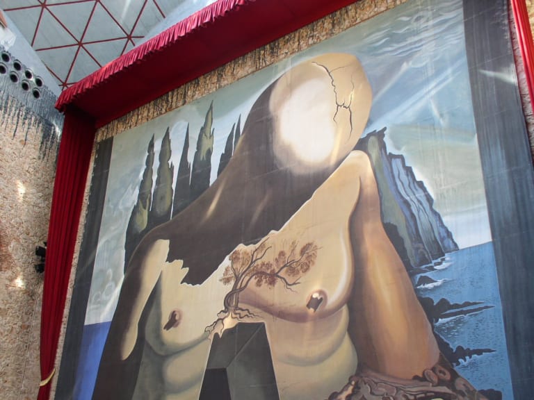 Dalí Museum interior| ©Travis and Taska