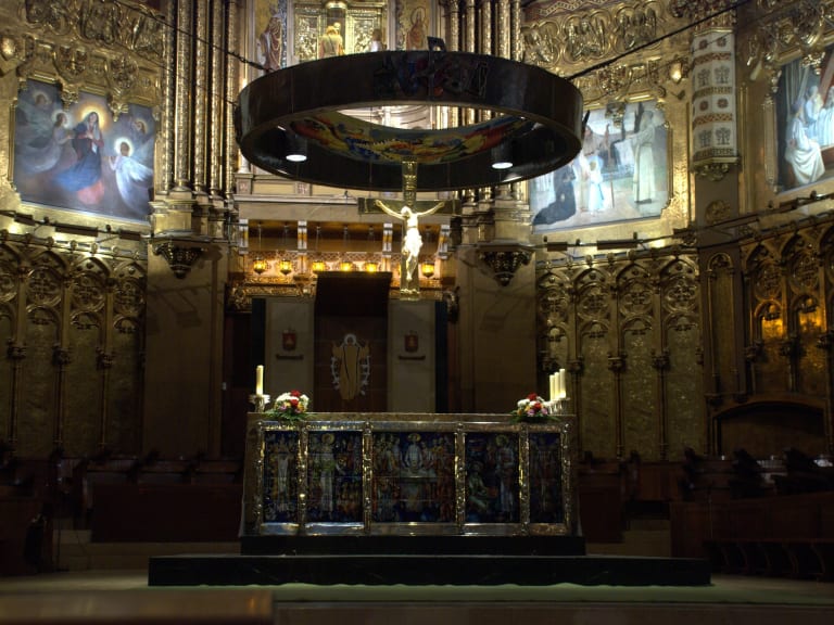 Altar of the Basilica of Montserrat| ©Jarek Zok