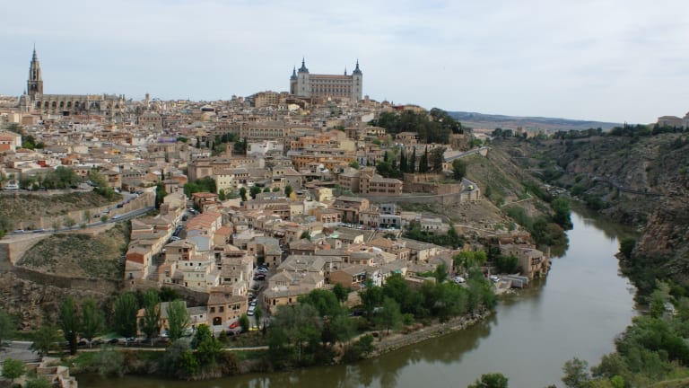 Vista do rio Tejo ao passar por Toledo| ©Hugh Llewelyn