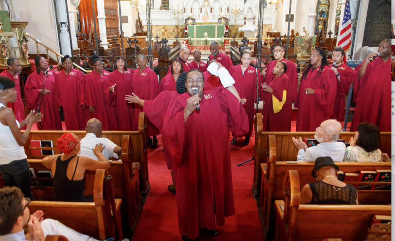 Coro gospel se apresentando em uma festa no Harlem | ©Harlem Spirituals