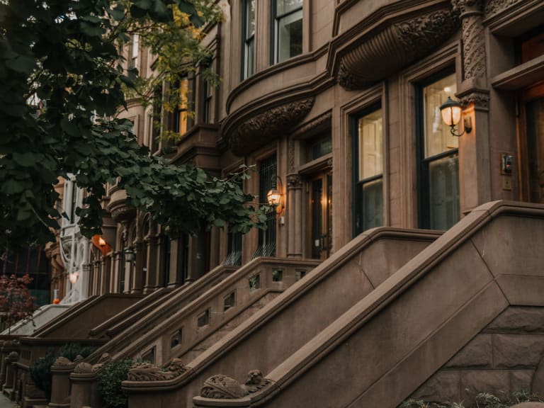 Typical Harlem houses| ©Ronny Rondon
