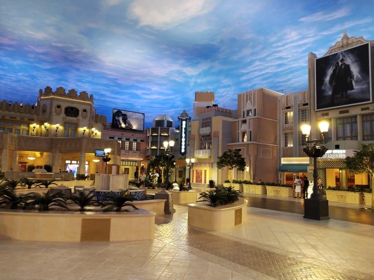 Warner Bros World Abu Dhabi | ©Ankur Panchbudhe