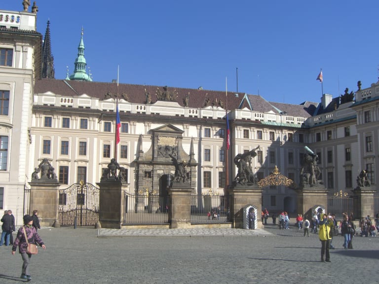 Entrée au château de Prague | ©Alex Lillo