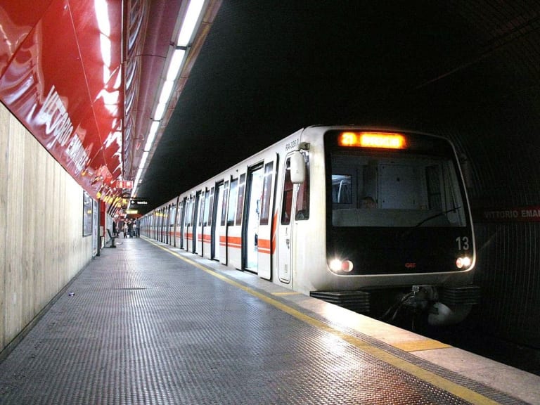 guida-alla-metropolitana-di-roma-hellotickets