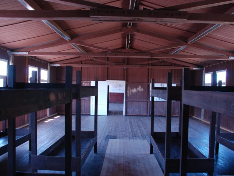 Mauthausen prisoner barracks| ©Ian McKellar