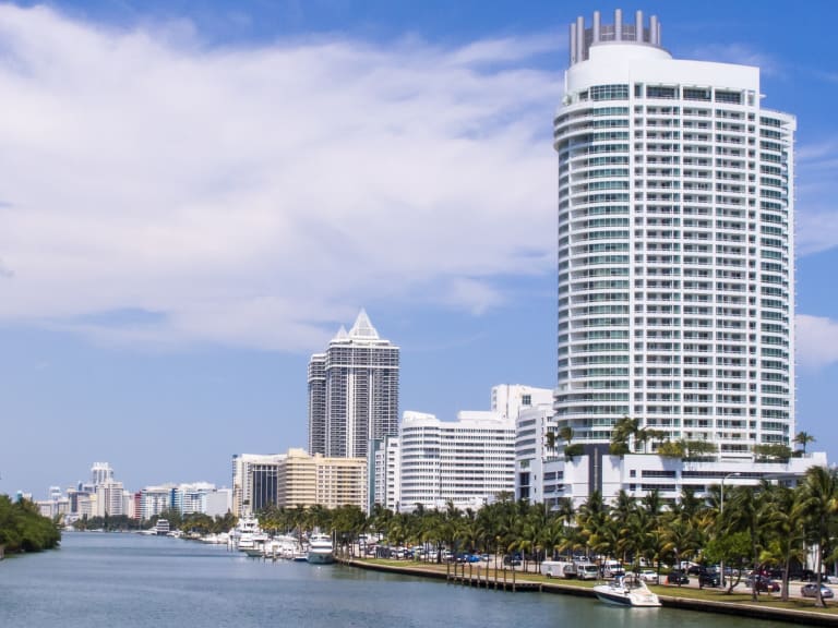 View of Miami from the Miami Sightseeing Bus| ©Ed Webster