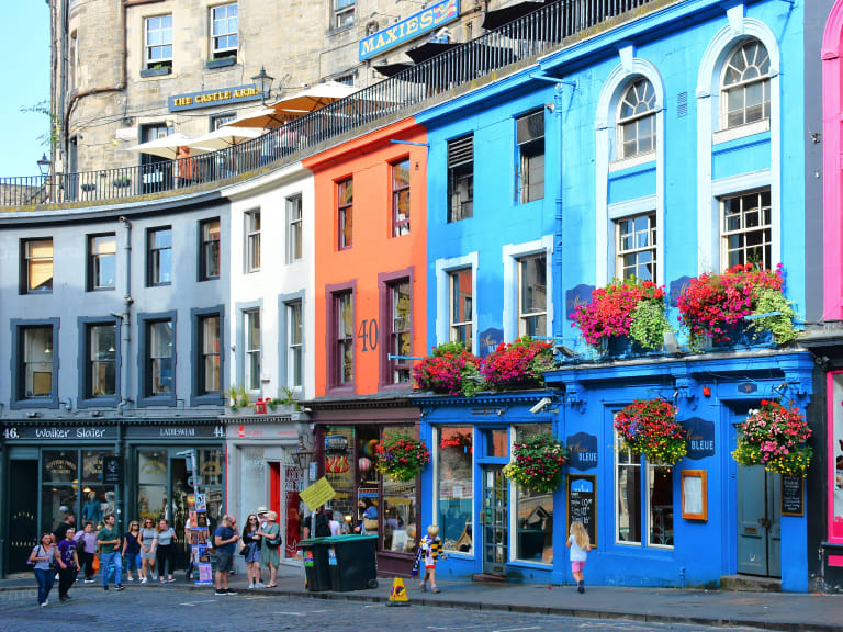 Victoria Street inspired J.K. Rowling to create Diagon Alley| ©Mike McBey