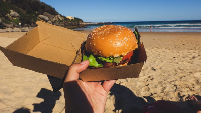 Food on the beach| ©J Torres
