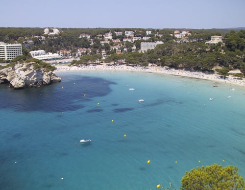 Cinco playas vírgenes en Menorca que no te puedes perder este verano