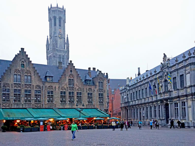 Burg Square| ©Dennis Jarvis