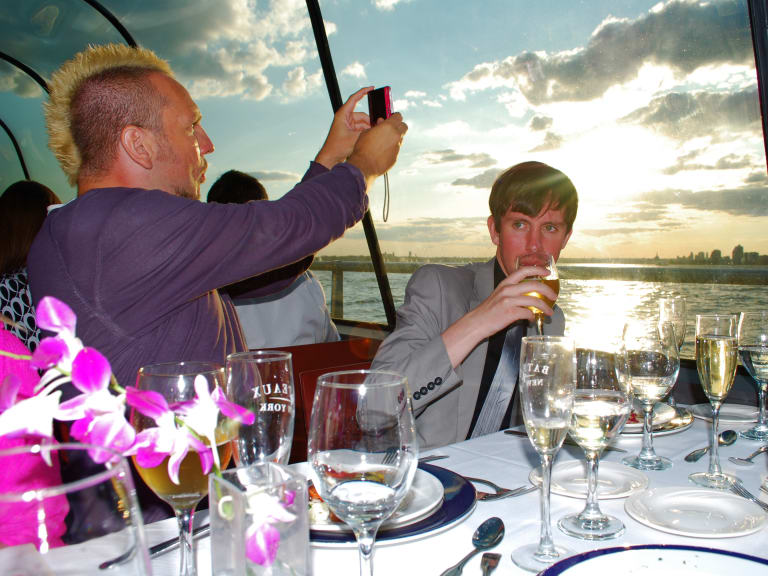 Dinner cruise| ©vtravelled.com