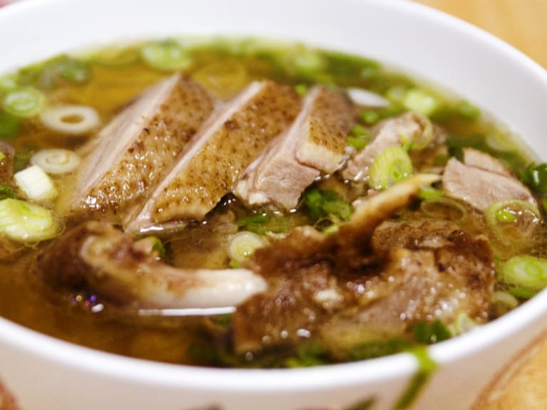 Duck soup at Bo Ky| ©Robyn Lee