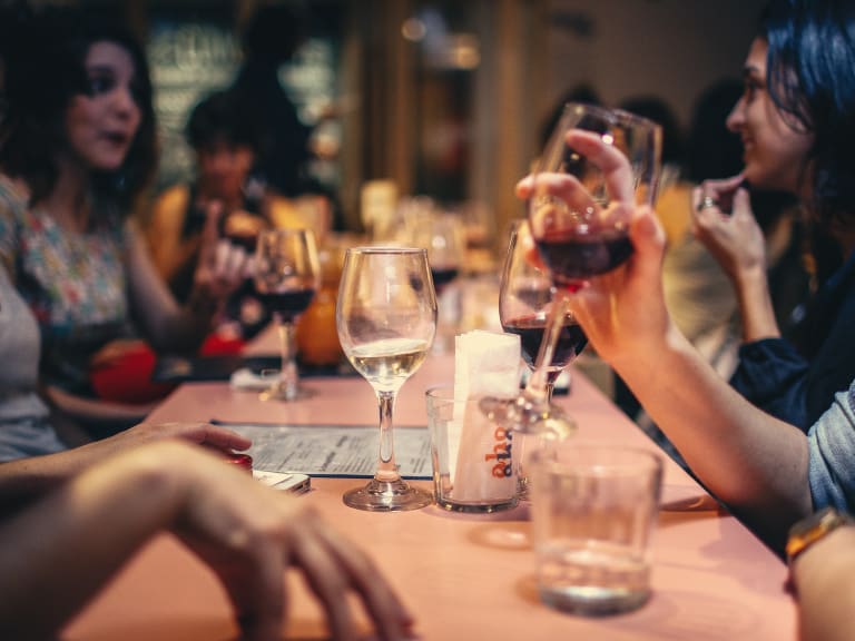 Tasting Wine| ©Helena Lopez
