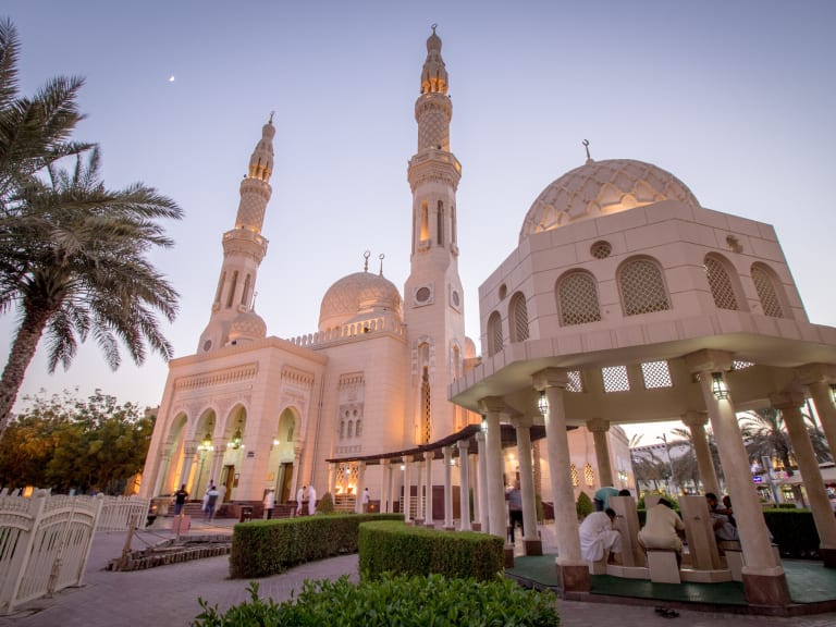 Exterior of the Jumeirah Mosque| ©Laurent Gass