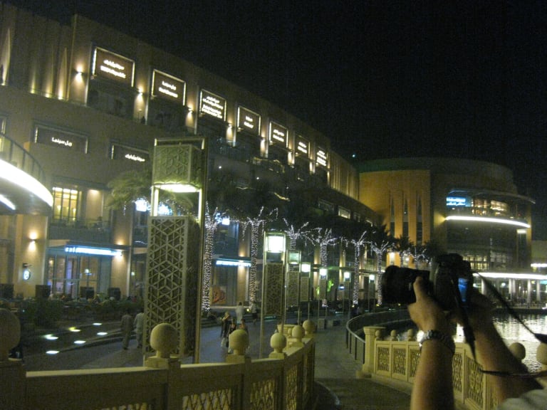 Visiting the Outlet Mall in Dubai| ©Abbas Khorshidi