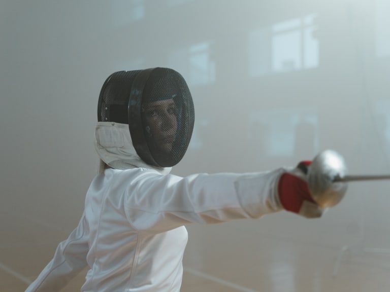 Person fencing| ©Tima Miroshnichenko