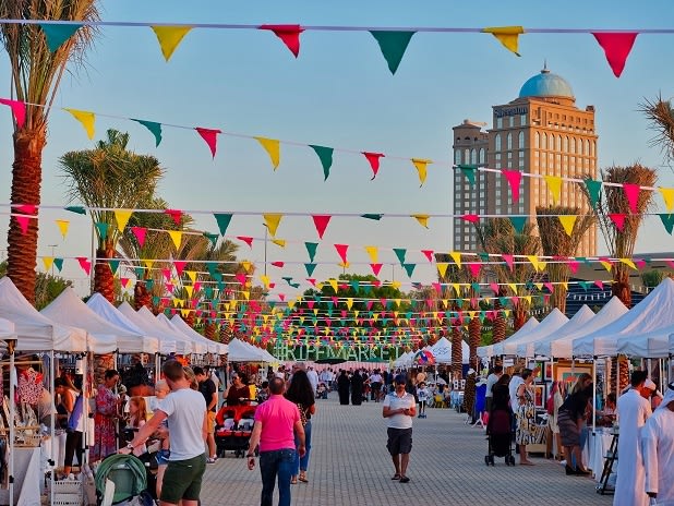Visiting the Ripe Market| ©camilliepede