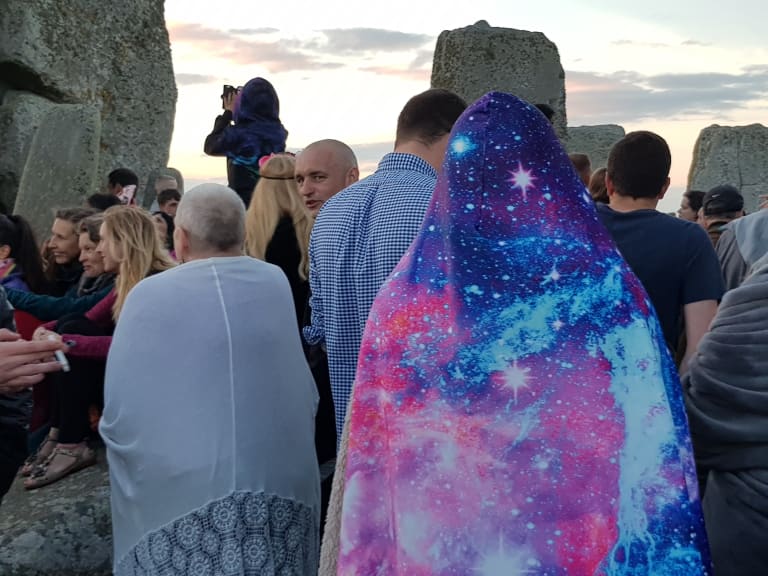 Cozy people at Stonehenge| ©Stonehenge Stone Circle