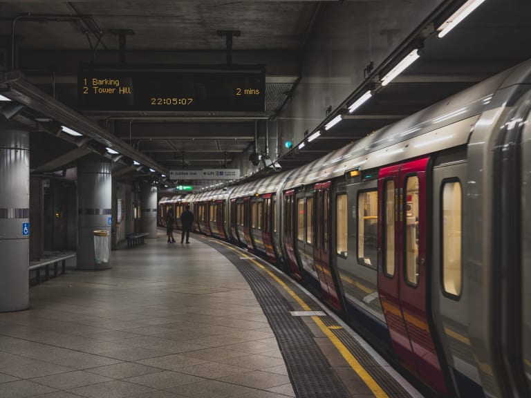 La carte officielle du métro de Londres avec le temps de marche