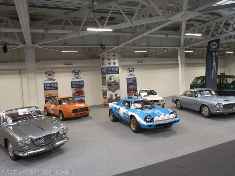 Touring the London Classic Car Show| ©Tony Harrison