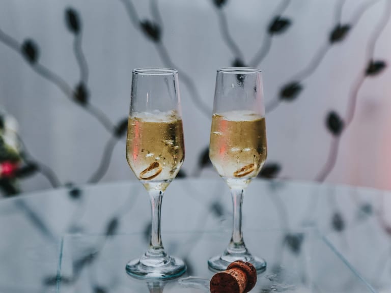 Toasting with Champagne| ©Sergio Souza