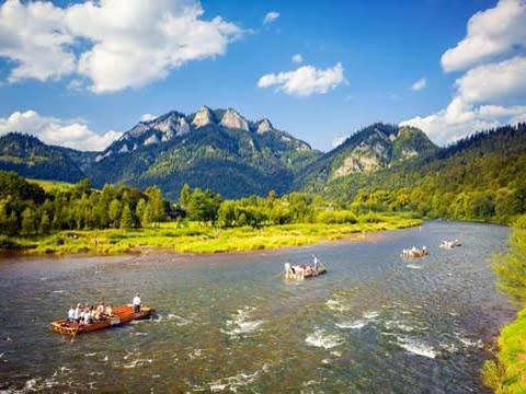 Rafting in Pieniny National Park.| ©Anna Fiolek