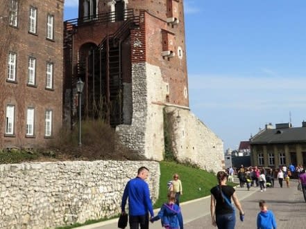Krakovan linna: käytännön opas linnaan tutustumiseen - Hellotickets