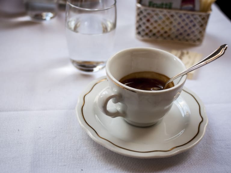 Tasting Italian Coffee| ©Salomé Chaussure