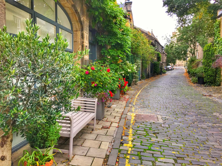 Streets of Edinburgh| ©cattan2011