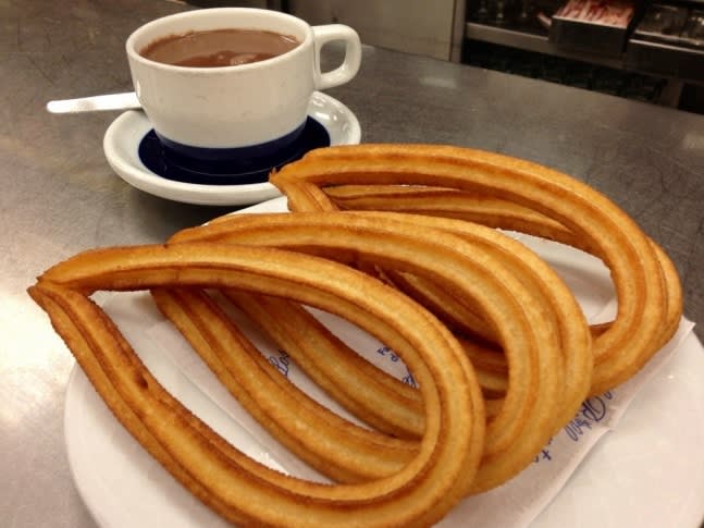 Churrojen syöminen| ©Carmen R
