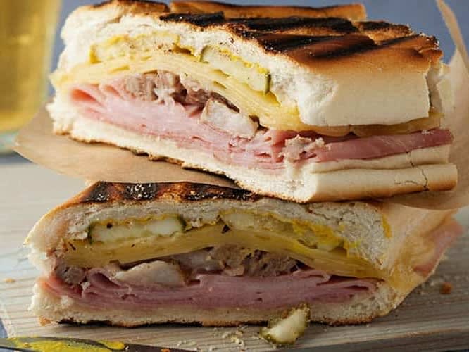 Traditional Cuban sandwich| ©ManuelAngelD