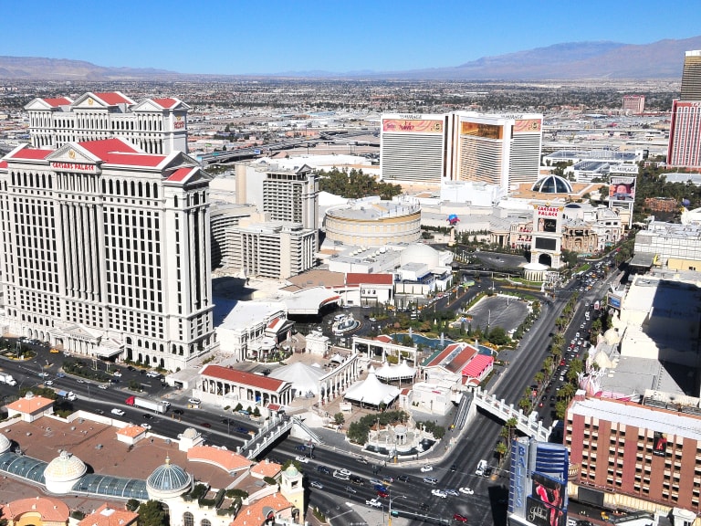 Subir a la Torre Eiffel en Las Vegas - Viajeros