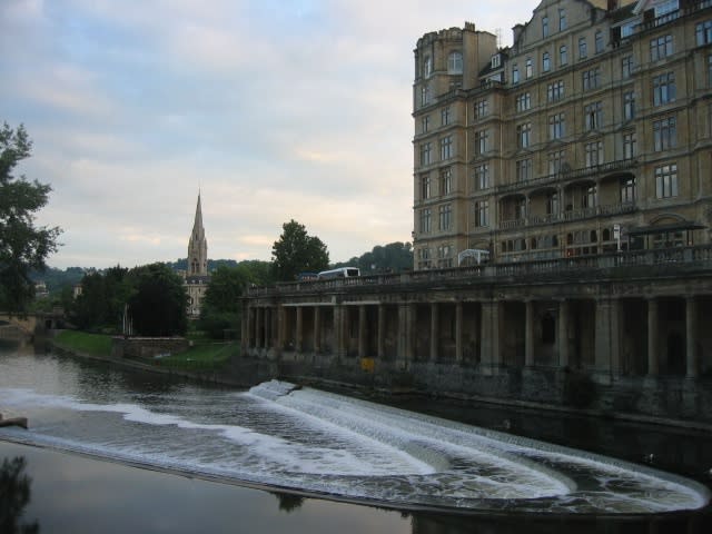 Bath| ©Aaron & Carol